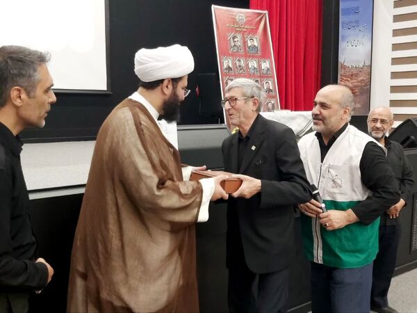 برگزاری آیین شکرانه خدمت کانون‌های خدمت رضوی استان زنجان