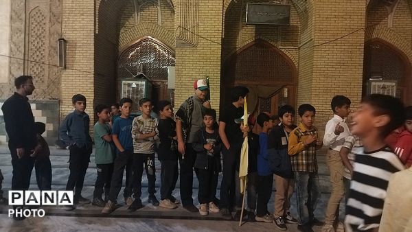 حال و هوای کودکان نیشابوری در هفتاد و دومین شب از اجتماعات مردمی نیشابور 