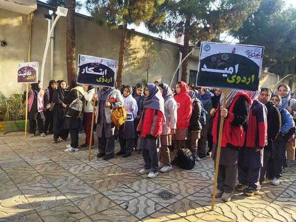 اردوی تمشک، تجربه‌ای متفاوت از کانون امید