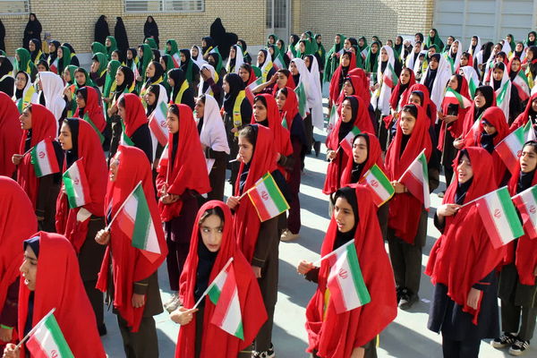 افتتاح دبیرستان راهنمایی مرتاض با حضور وزیر آموزش و پرورش