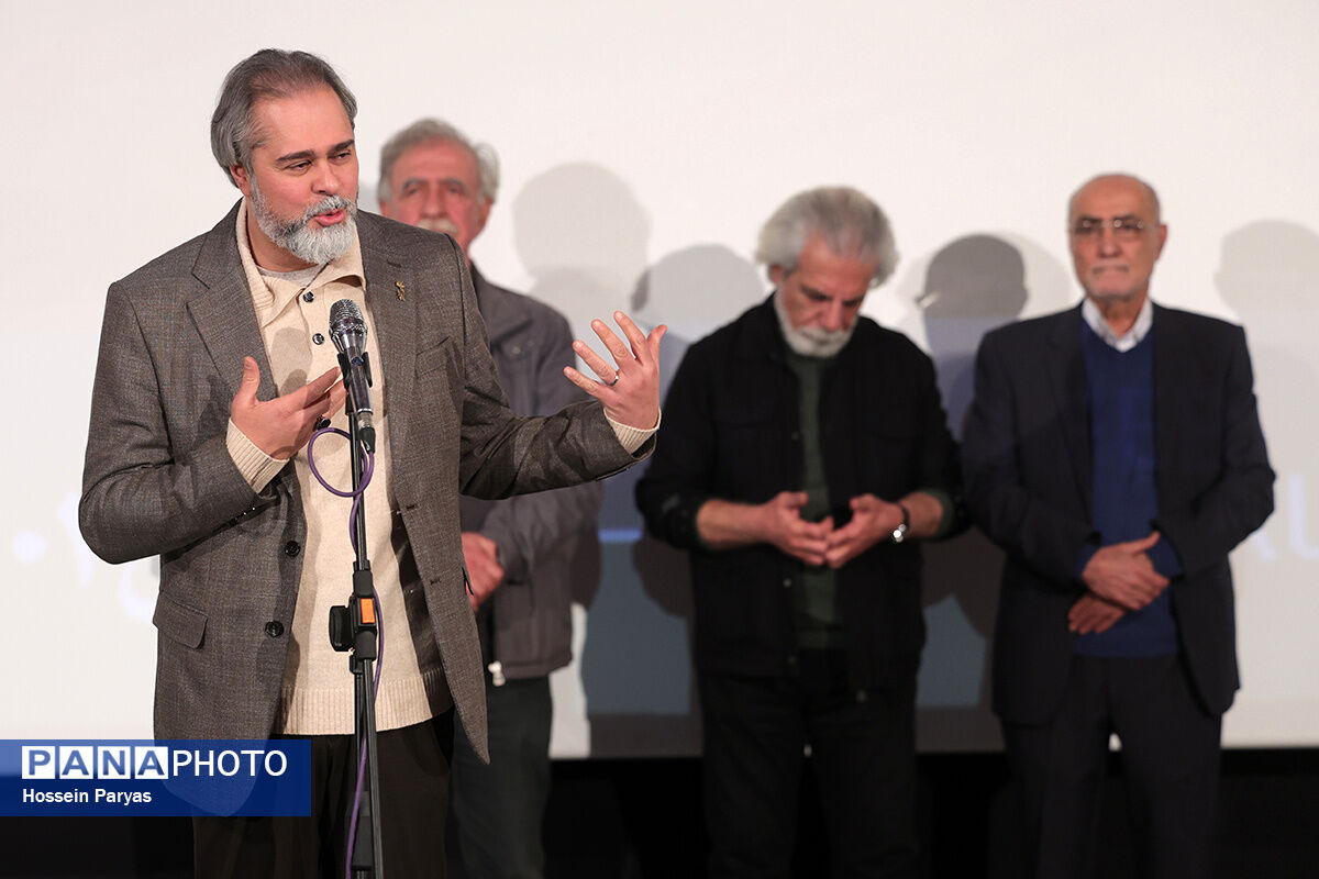 منوچهر محمدی کسی است که وجودش راه حلی برای بخش بزرگی از مسائل سینمای ایران است