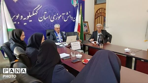 نشست مجازی کارکنان در سالروز تاسیس سازمان دانش آموزی 