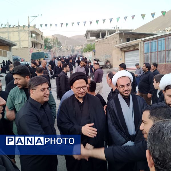 مراسم سوگواری، علم گردانی در روستای گرمدره 