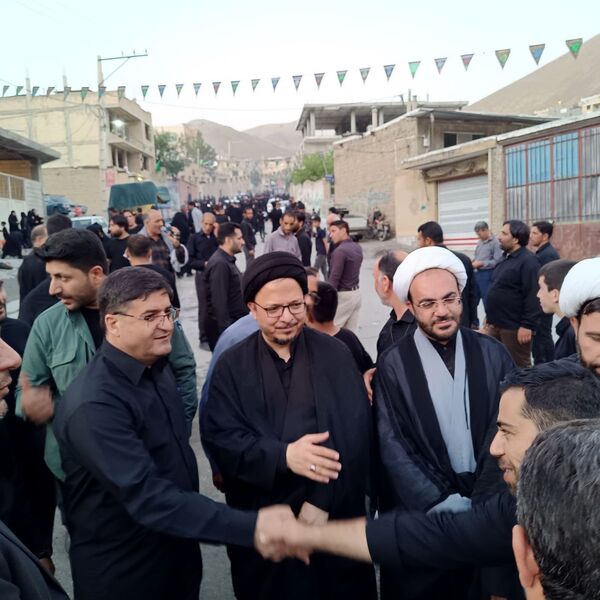 مراسم سوگواری، علم گردانی در روستای گرمدره 