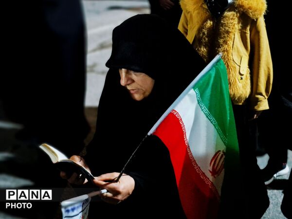 میدان ۲۲ بهمن گلوگاه، میعادگاه پیمان با ایران