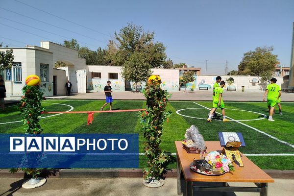 افتتاح زمین چمن مصنوعی در ناحیه دو شهرری 