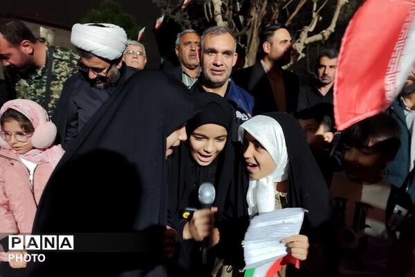 تجمع مردمی شهر صباشهر برای بیعت با رهبری 