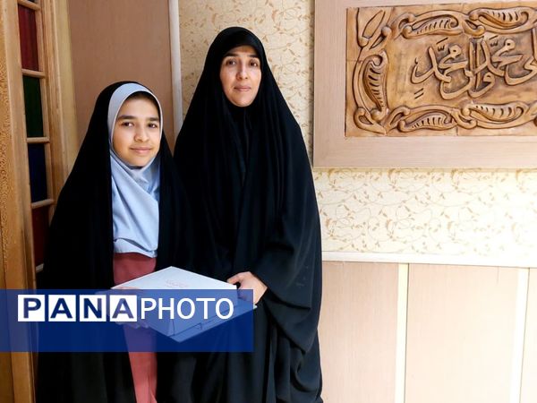 جشنواره ستارگان قرآنی در امامزاده سیدجعفر محمد یزد