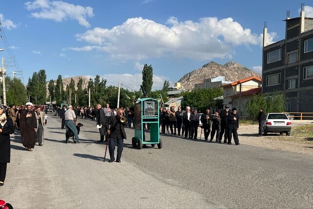 آیین طشت گذاری در روستای خوجین شهرستان خلخال