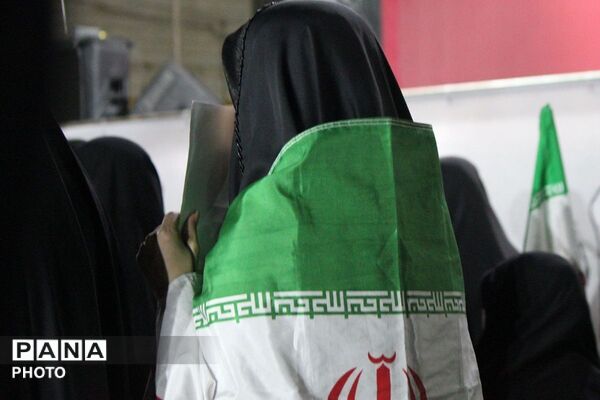 بیعتی فراتر از یک عهد