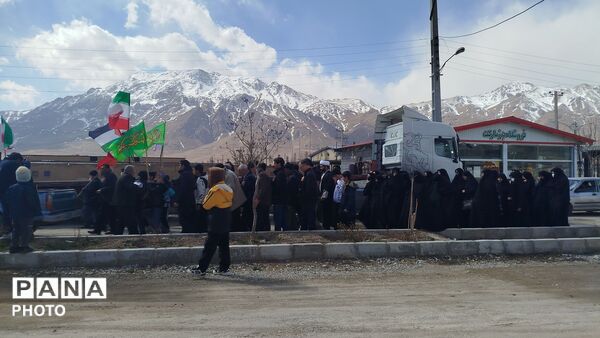مردم روستای دزک؛ حضور همیشگی در صحنه