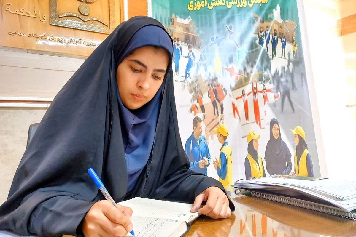 انجمن‌های ورزشی، بازوی اجرایی توسعه ورزش دانش‌آموزی در ورامین هستند