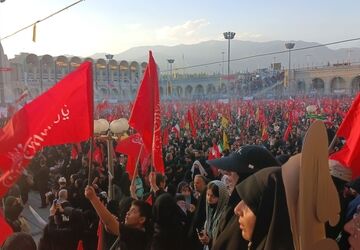 بدرقه‌ رهبر شهید ایران در روایت آخرین نگاه‌ها
