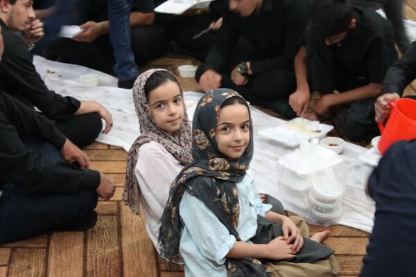 مراسم سوگواری ابا عبدالله در هیات رزمندگان اسلام شهرستان خرامه 