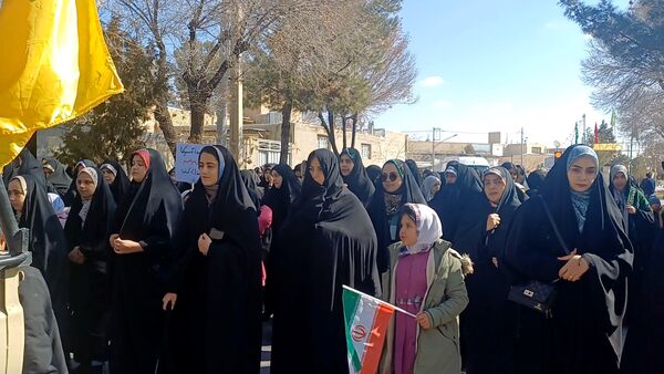 شهر نیشابور سفید پوش شد 