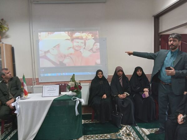 بازدید مدیران مدارس نیشابور از دبیرستان خاص فرهنگ مهر فاطمی 