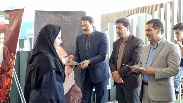 انتخاب ۱۵۱ نفر از دانش‌آموزان در چهارمین جشنواره علمی پژوهشی 