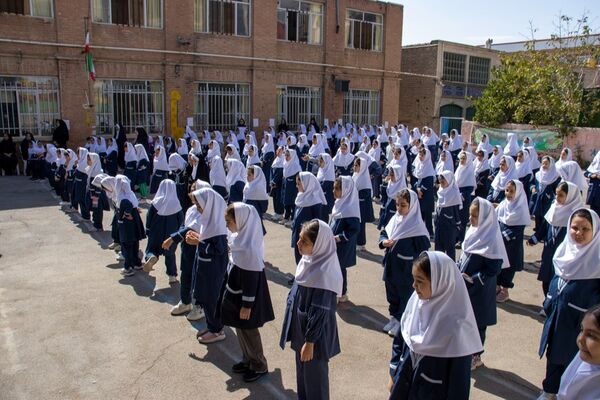 برگزاری آیین شور عاطفه‌ها در مدارس شهرستان محلات