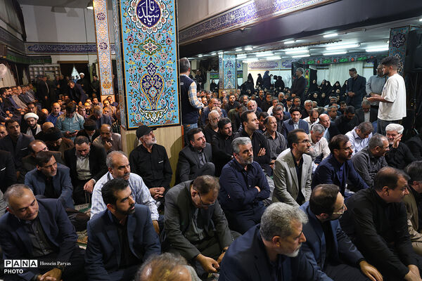مراسم بزرگداشت رهبر شهید انقلاب و شهدای جنگ تحمیلی