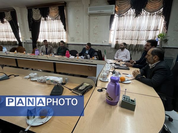 نشست هم اندیشی اتحادیه انجمن‌های اسلامی شهرستان قدس