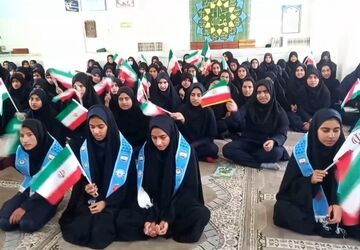 گرامیداشت شهادت سیدحسن نصرالله در دبیرستان عشایری کهنوج