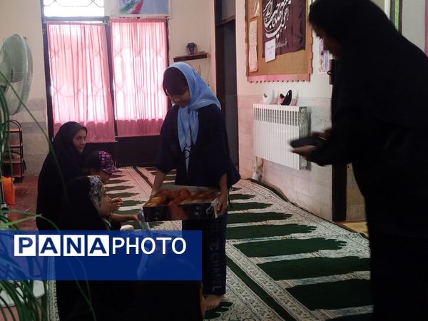 قرائت زیارت عاشورا در کانون شهید توافقی فاروج