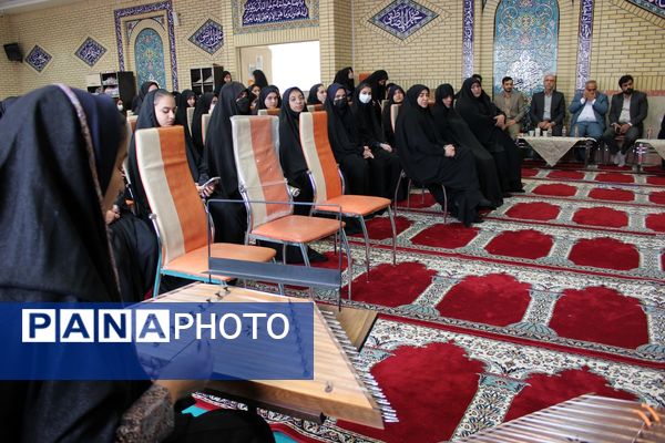 افتتاحیه مسابقات فرهنگی‌هنری «امید فردا» در مدرسه شاهد منتصرین ورامین