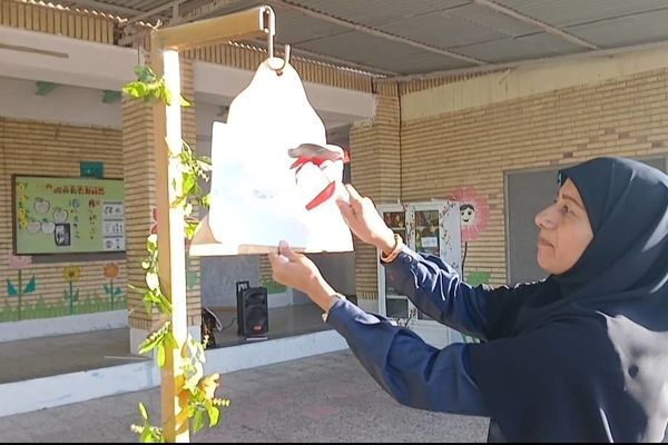 «صبحگاه مقاومت» در مدرسه شهید مطهری فین 