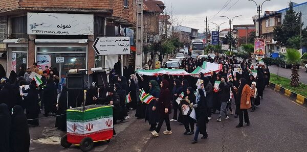 جشن بزرگ پیروزی انقلاب اسلامی در کومله