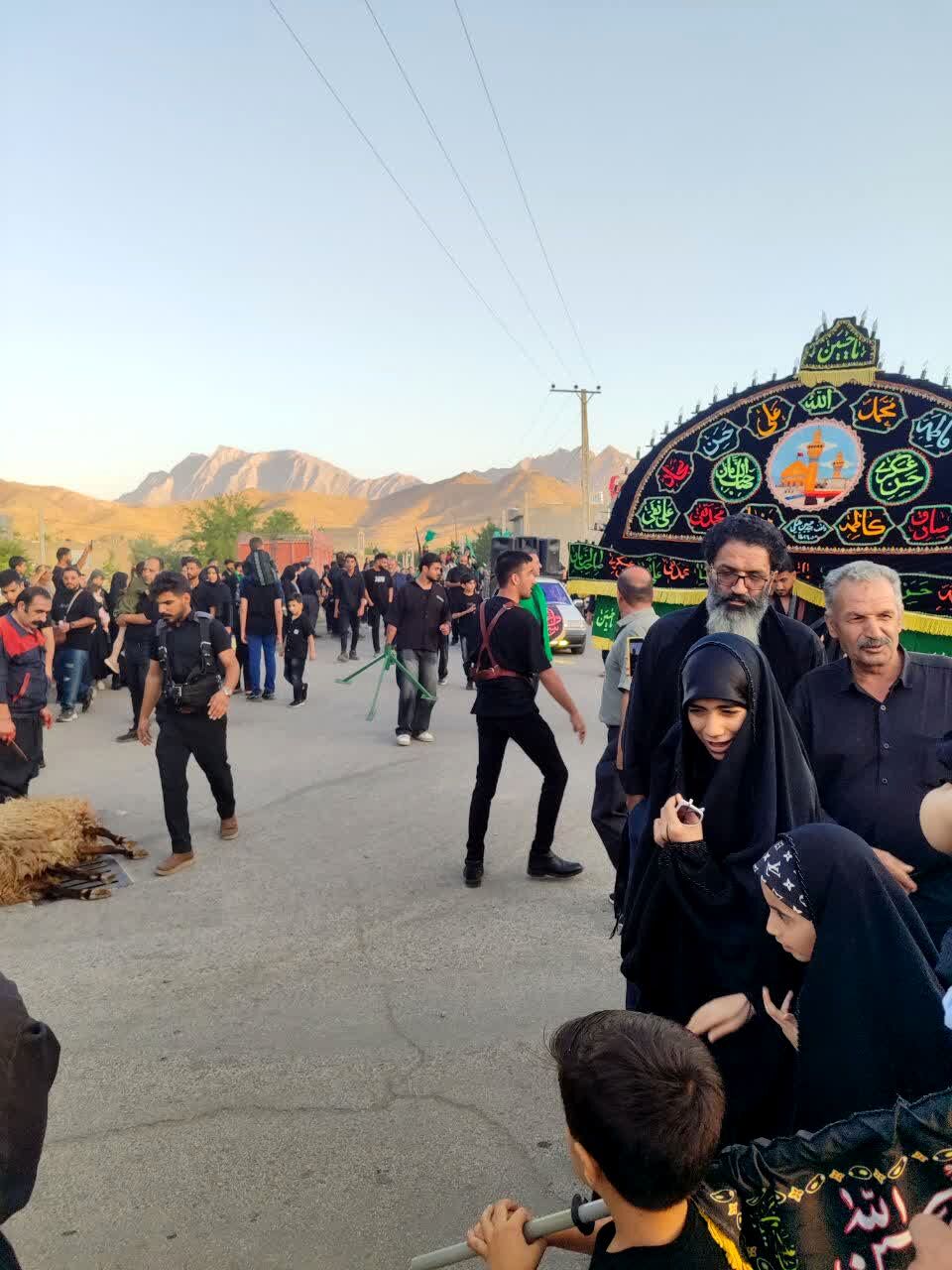 قافله نمادین کربلا در روستای علی آباد پیشکوه تفت