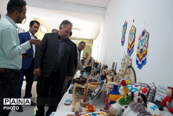 افتتاح نمایشگاه دست سازه های اوقات فراغت در بیرجند