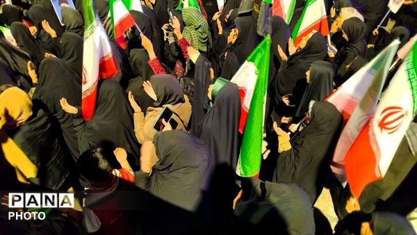 شور و خروش مردم نیشابور در سی و دومین شب شهادت رهبر انقلاب اسلامی 