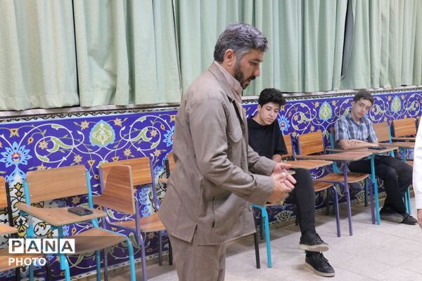 آیین پذیرش و کلاس های رفع اشکال دانش آموزان مسابقات قرآنی استان خراسان رضوی