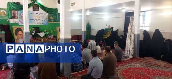 استقبال مردم شهر تیتکانلو از پرچم امام رضا(ع)