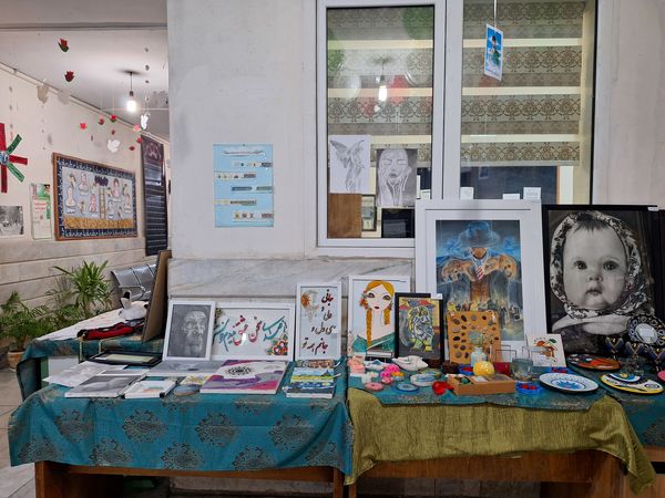 شکوفایی هنر نسل فردا در دبیرستان حضرت ولی عصر (عج)