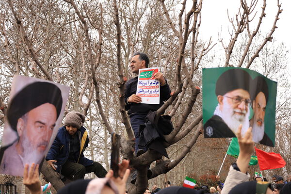 راهپیمایی ۲۲ بهمن در کرج 