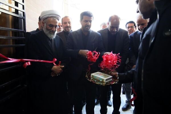 مرکز جامع خدمات سلامت شهید نجات‌الهی نهاوند با حضور استاندار همدان افتتاح شد