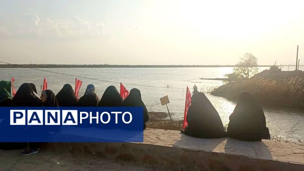 اردوی راهیان نور با هدف آشنایی جوانان با فرهنگ غنی ایثار و شهادت