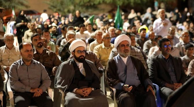 شور غدیری دراجتماع بزرگ مردمی پارسیان 