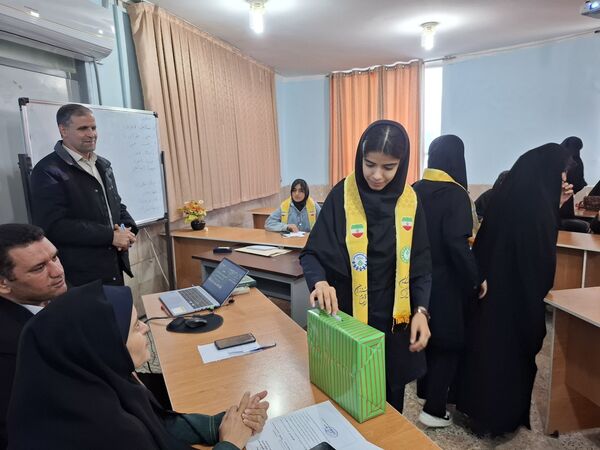 انتخابات مجمع و هیات رئیسه سازمان دانش‌آموزی در شهرستان آبدانان