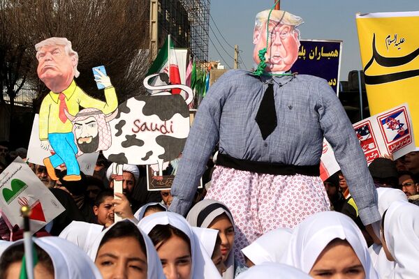 حضور پرشور مردم بهارستانی در راهپیمایی ۲۲ بهمن