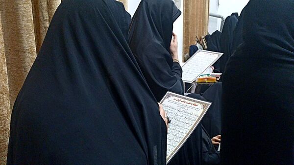 لالایی‌های مادران محمودآبادی برای طفل شش ماهه کربلا 