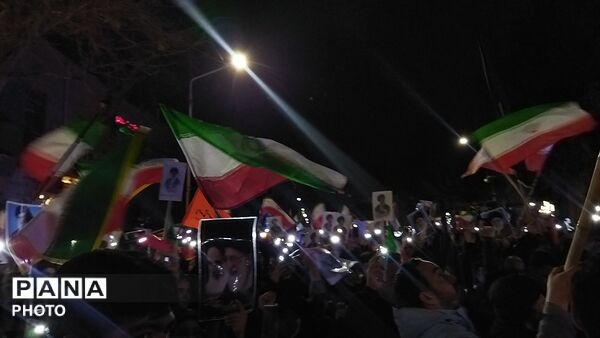 حماسه همچنان ادامه دارد 
