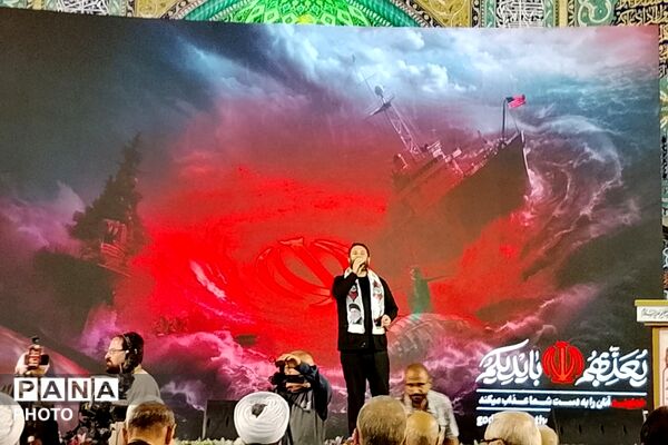مراسم سالگرد شهادت سپهبد حسین سلامی در حرم مطهر شاه عبدالعظیم حسنی