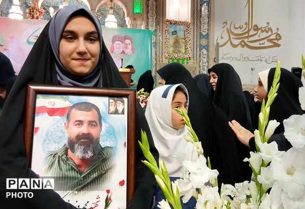 اجتماع بزرگ دختر ایران در حرم بانوی کرامت
