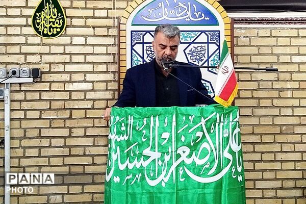 طنین نوای «لبیک یا حسین» در مراسم شیرخوارگان حسینی