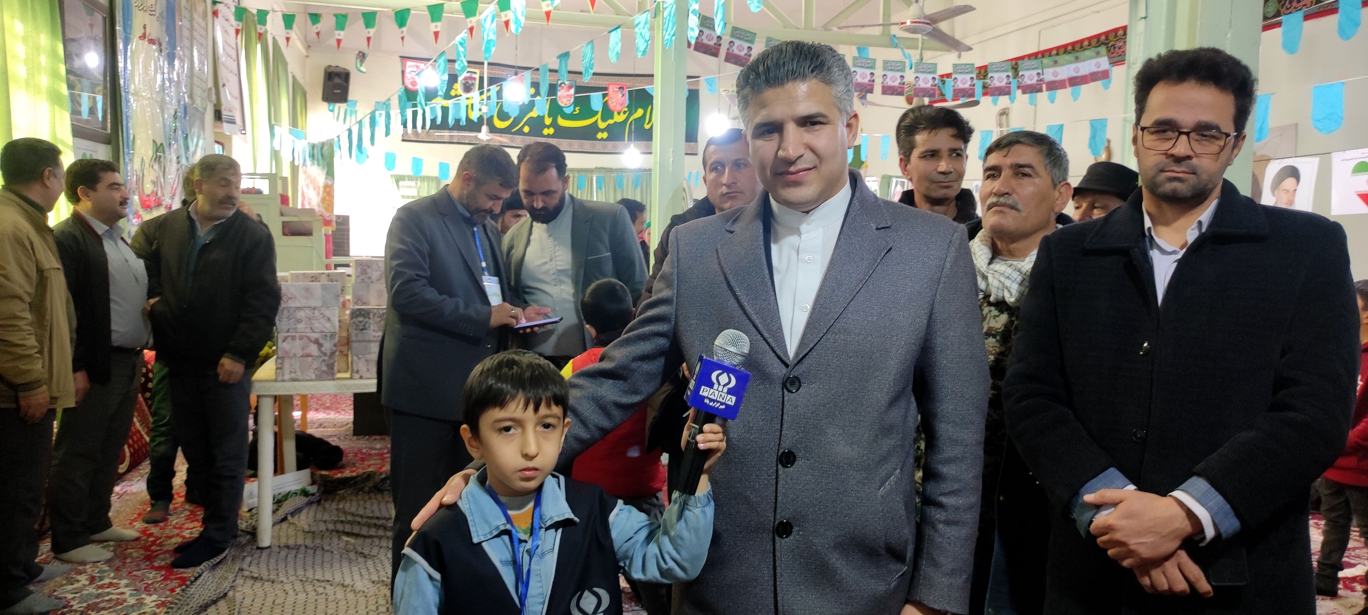 برگزاری مسابقات دارت در جشن بزرگ ۲۲بهمن در روستای اسلام آباد شیروان 