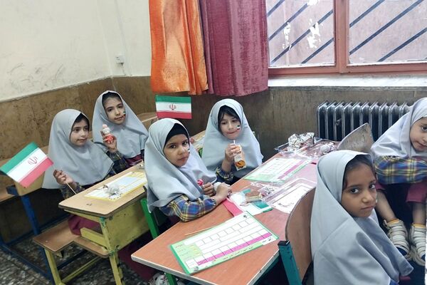 آغاز سال تحصیلی نو با شور و هیجان جشن شکوفه‌ها در مدارس پیشوا