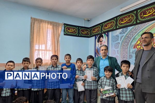 محفل انس با قرآن در دبستان شیخ جنید (ره) پیشوا