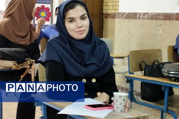 برگزاری مینی دوره هوش مصنوعی در دبیرستان حکمت بهارستان‌دو